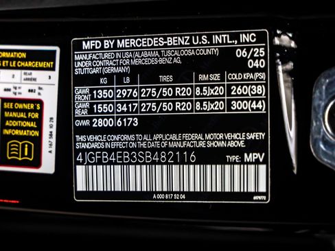 Certified 2025 Mercedes-Benz GLE 350 4MATIC image 26