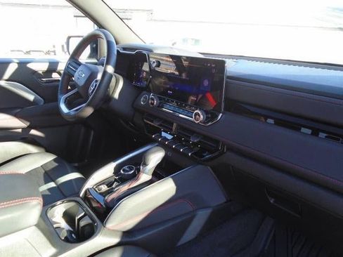 Certified 2023 Chevrolet Colorado Z71 w/ Z71 Convenience Package 2 image 22