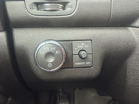 Used 2017 Buick Enclave Premium w/ Experience Buick Package AWD/4WD image 13