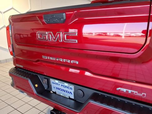 Used 2025 GMC Sierra 1500 AT4 w/ AT4 Premium Package AWD/4WD image 27