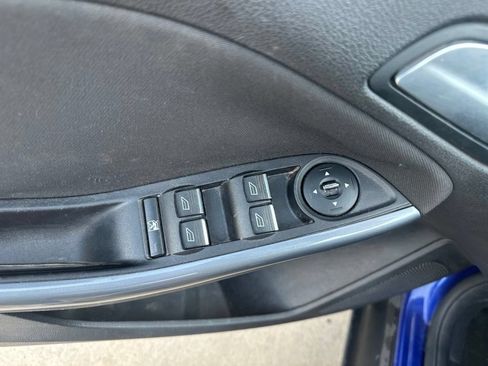 Used 2014 Ford Focus Titanium FWD image 8