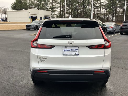 Certified 2024 Honda CR-V LX image 9