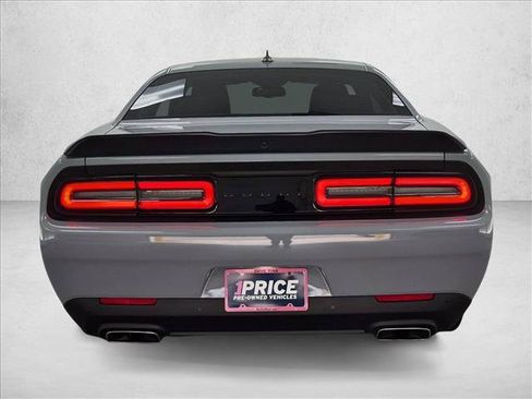 Used 2022 Dodge Challenger R/T w/ Plus Package RWD image 7