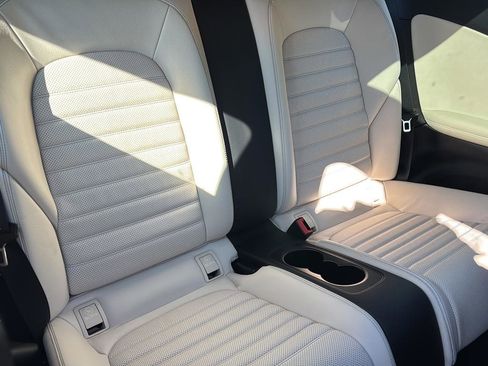 Used 2020 Mercedes-Benz C 300 Coupe image 41