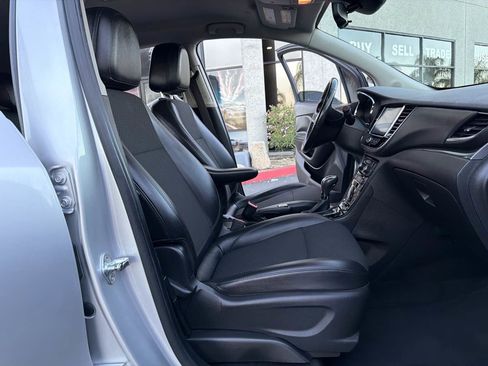 Used 2018 Buick Encore Preferred image 22