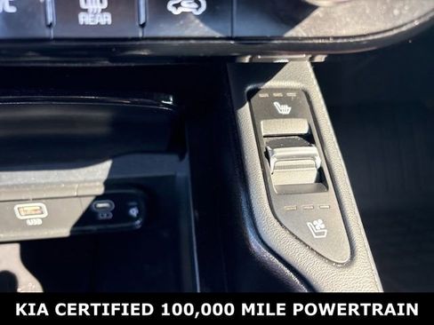 Certified 2024 Kia Telluride SX Prestige AWD/4WD image 20