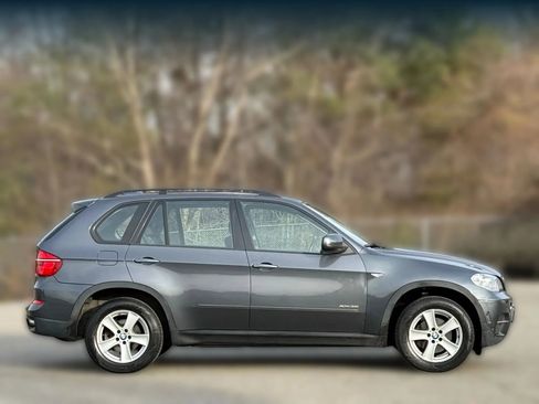 Used 2013 BMW X5 xDrive35i image 7