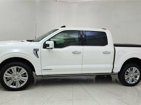 Used 2024 Ford F150 Platinum w/ Equipment Group 703A Plus image 3