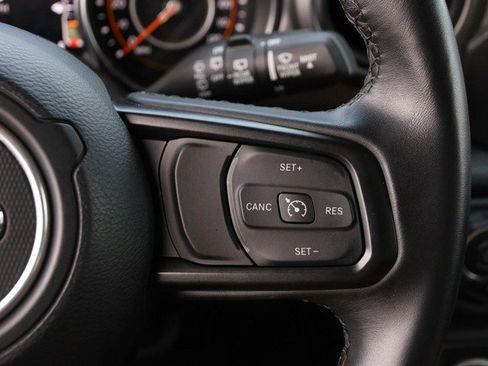 Used 2022 Jeep Wrangler Unlimited Sport image 13