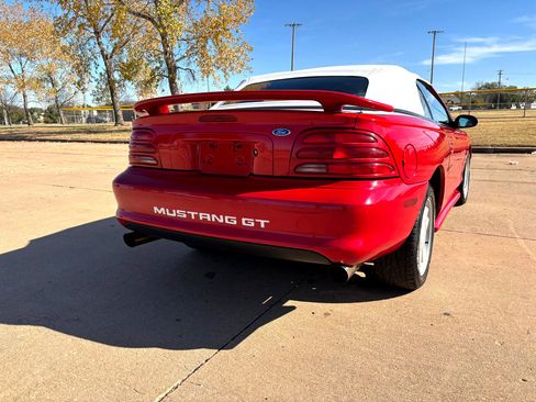 Used 1994 Ford Mustang GT image 42