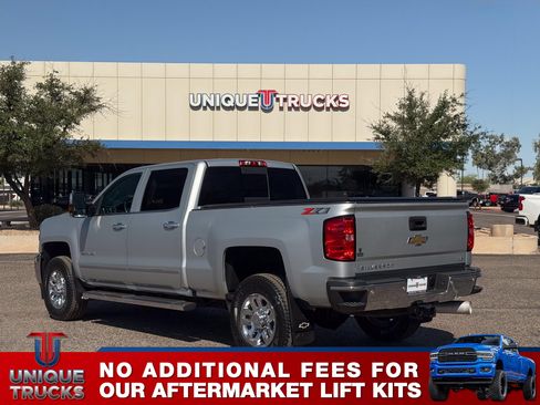 Used 2019 Chevrolet Silverado 2500 LTZ w/ Duramax Plus Package AWD/4WD image 9