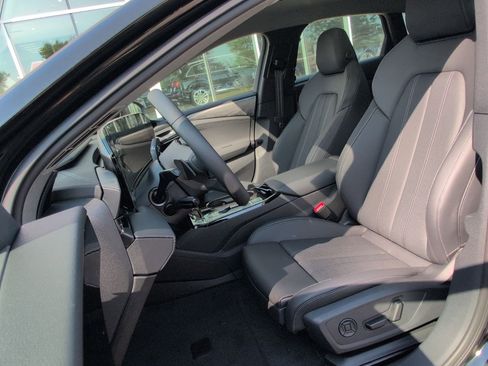 New 2025 Audi A6 e-tron Premium Plus image 19