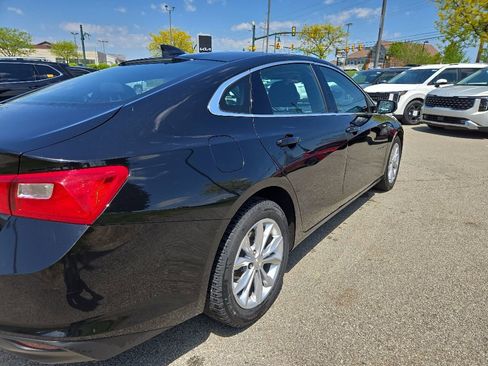 Used 2023 Chevrolet Malibu LT FWD image 3