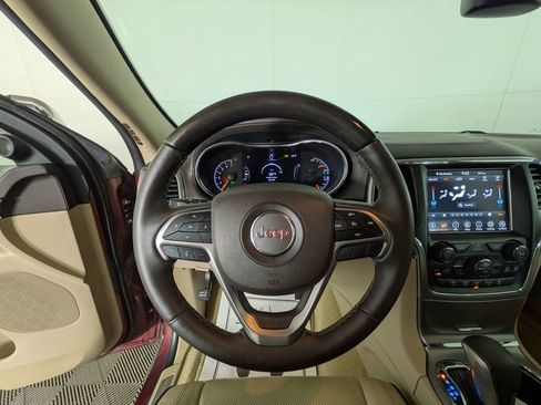 Used 2018 Jeep Grand Cherokee Overland image 21