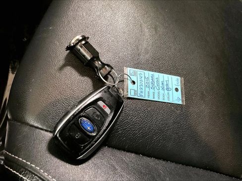 Used 2015 Subaru Crosstrek 2.0i Limited AWD/4WD image 15