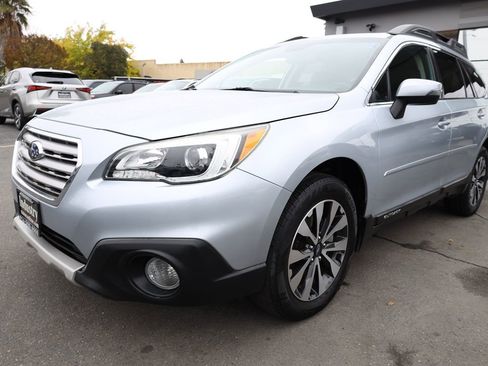 Used 2016 Subaru Outback 2.5i Limited image 37