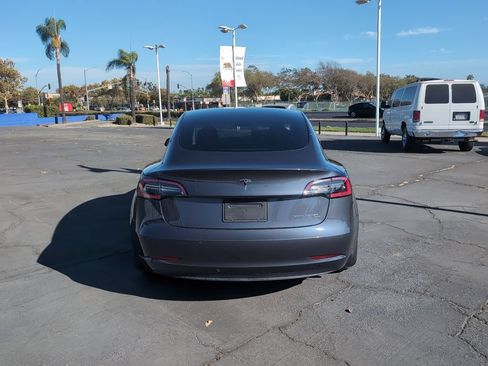 Used 2021 Tesla Model 3 Long Range AWD/4WD image 5
