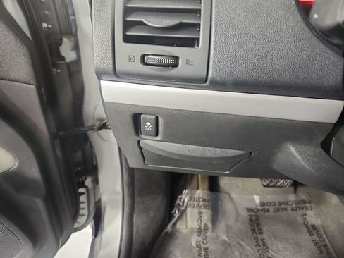Used 2012 Nissan Sentra 2.0 S FWD image 13