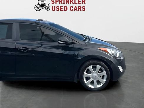 Used 2013 Hyundai Elantra Limited w/ Technology Pkg image 4