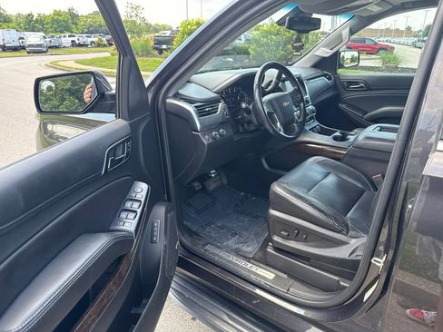 Used 2018 Chevrolet Tahoe LT AWD/4WD image 5