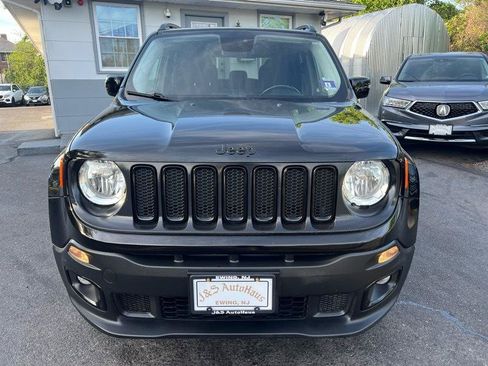 Used 2017 Jeep Renegade Altitude AWD/4WD image 2