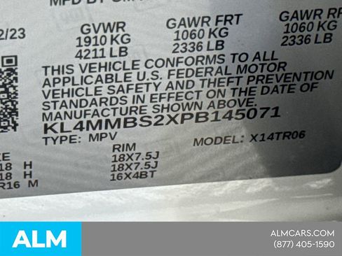 Used 2023 Buick Encore GX Preferred w/ Cold Weather Comfort Package FWD image 36