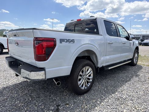 Used 2025 Ford F150 XLT w/ Equipment Group 302A MID AWD/4WD image 4