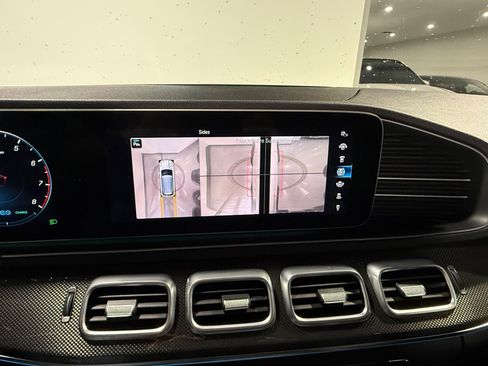 Used 2020 Mercedes-Benz GLE 450 4MATIC w/ Premium Package image 27