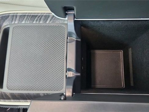 Used 2023 Rivian R1S Adventure image 55