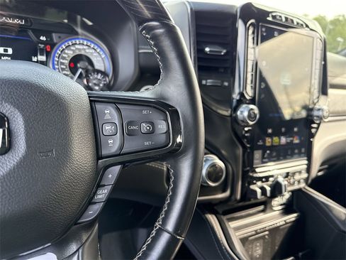 Used 2022 RAM 1500 Limited image 14