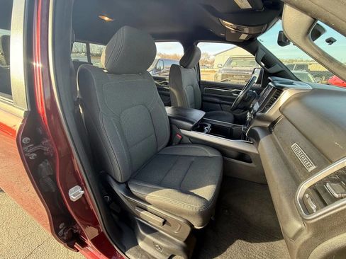 Used 2019 RAM 1500 Big Horn image 8