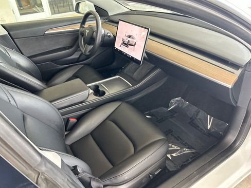Used 2023 Tesla Model 3 Standard Range RWD image 22