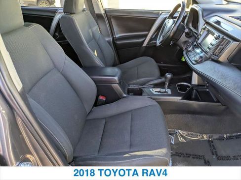 Used 2018 Toyota RAV4 XLE image 25