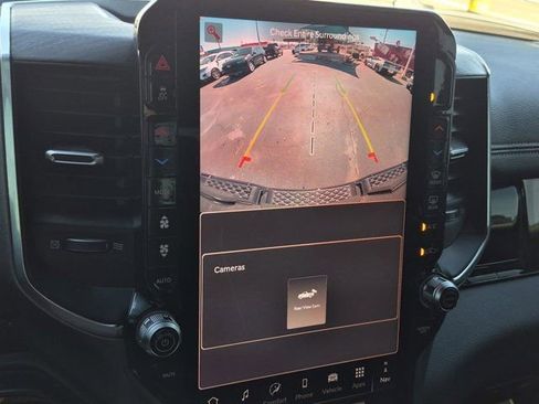 Used 2026 RAM 1500 Laramie w/ Night Edition image 32