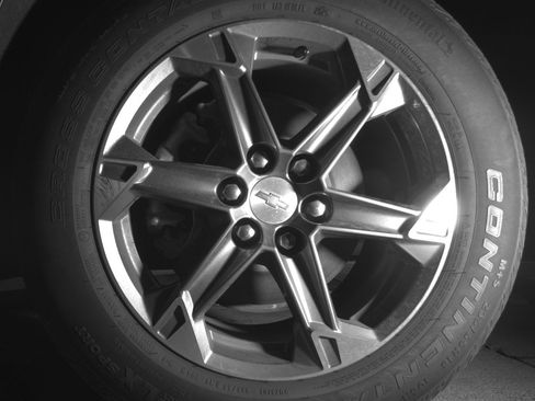 Used 2025 Chevrolet Blazer LT FWD image 12