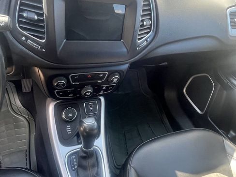 Used 2019 Jeep Compass Latitude w/ Cold Weather Group image 16