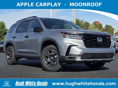 New 2025 Honda Pilot TrailSport