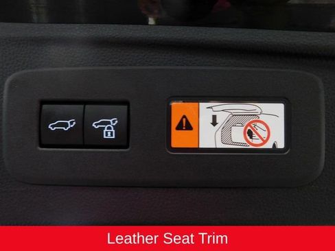 Used 2024 Toyota Land Cruiser image 19