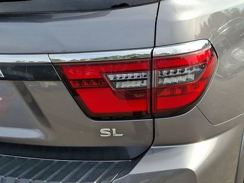 Used 2023 Nissan Armada SL image 12