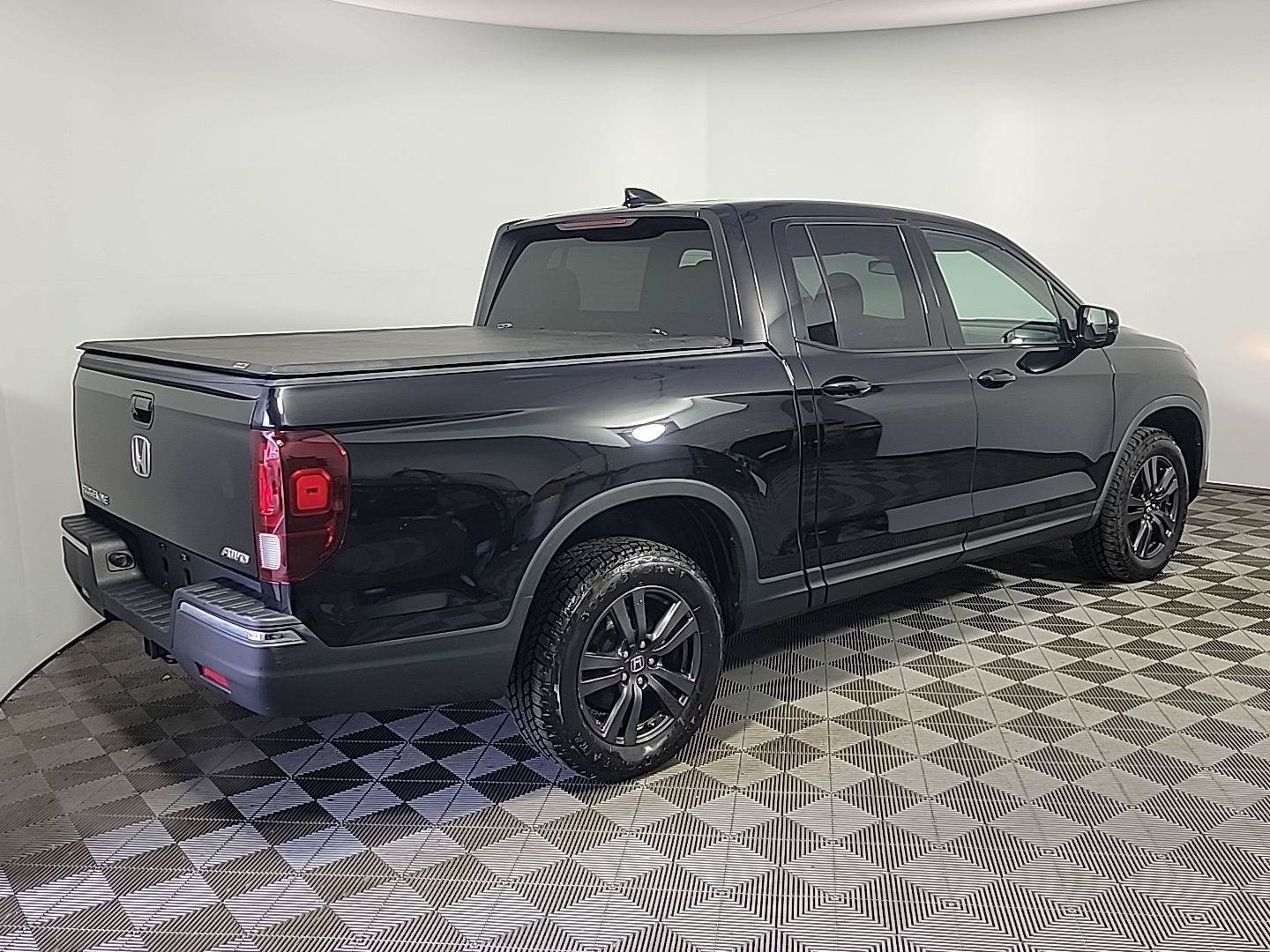 Certified 2020 Honda Ridgeline Sport image 3