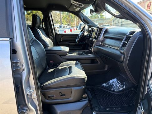 Used 2019 RAM 2500 Limited AWD/4WD image 23