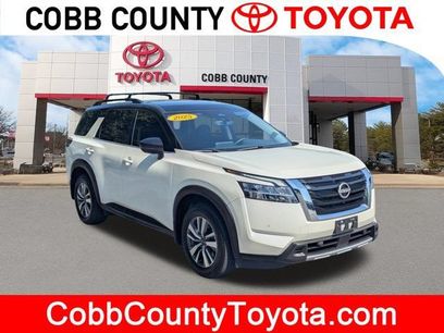 Used 2024 Nissan Pathfinder SL