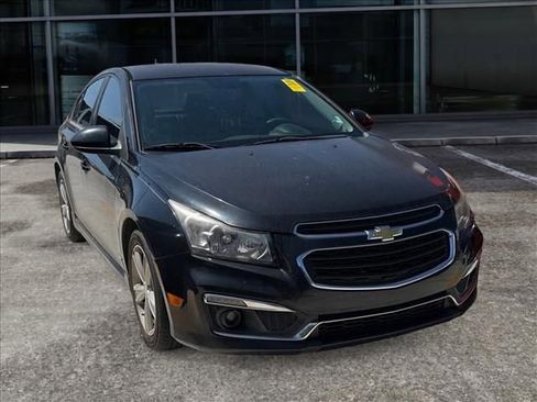 Used 2015 Chevrolet Cruze LT w/ RS Package FWD image 1