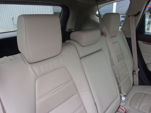 Used 2019 Honda CR-V EX-L image 16