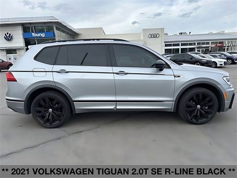 Used 2021 Volkswagen Tiguan SE R-Line w/ 3rd Row Seat Package image 2
