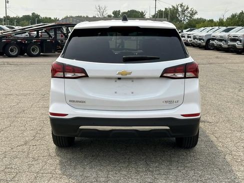 Certified 2024 Chevrolet Equinox LT w/ LPO, Floor Liner Package FWD image 6