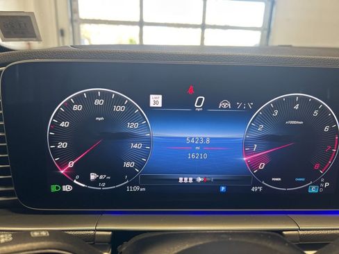 Used 2025 Mercedes-Benz GLE 350 4MATIC image 12