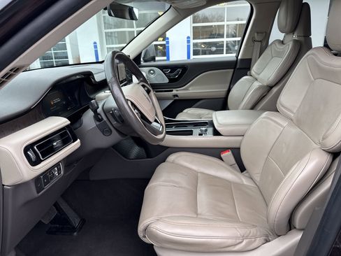 Used 2020 Lincoln Aviator Reserve w/ Equipment Group 202A image 22