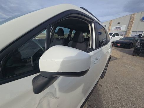 Used 2021 Subaru Forester Premium image 20