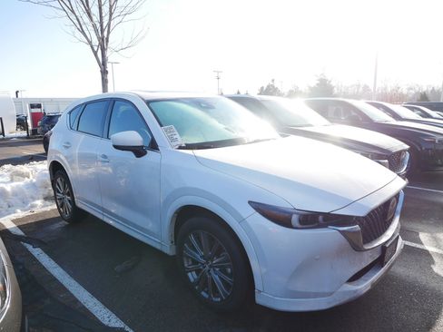 Certified 2025 MAZDA CX-5 Signature image 1